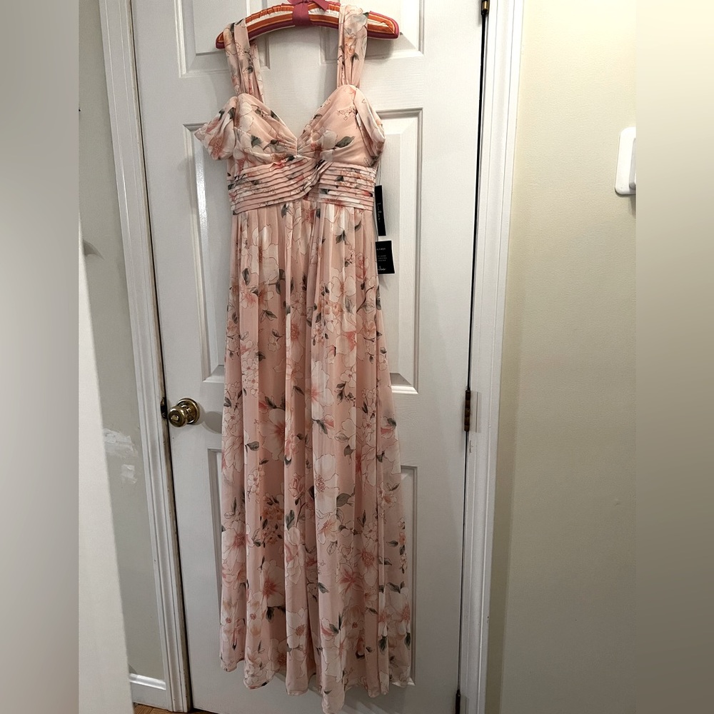 Lulu’s Make Me Move Light Pink Floral Print Maxi Dress